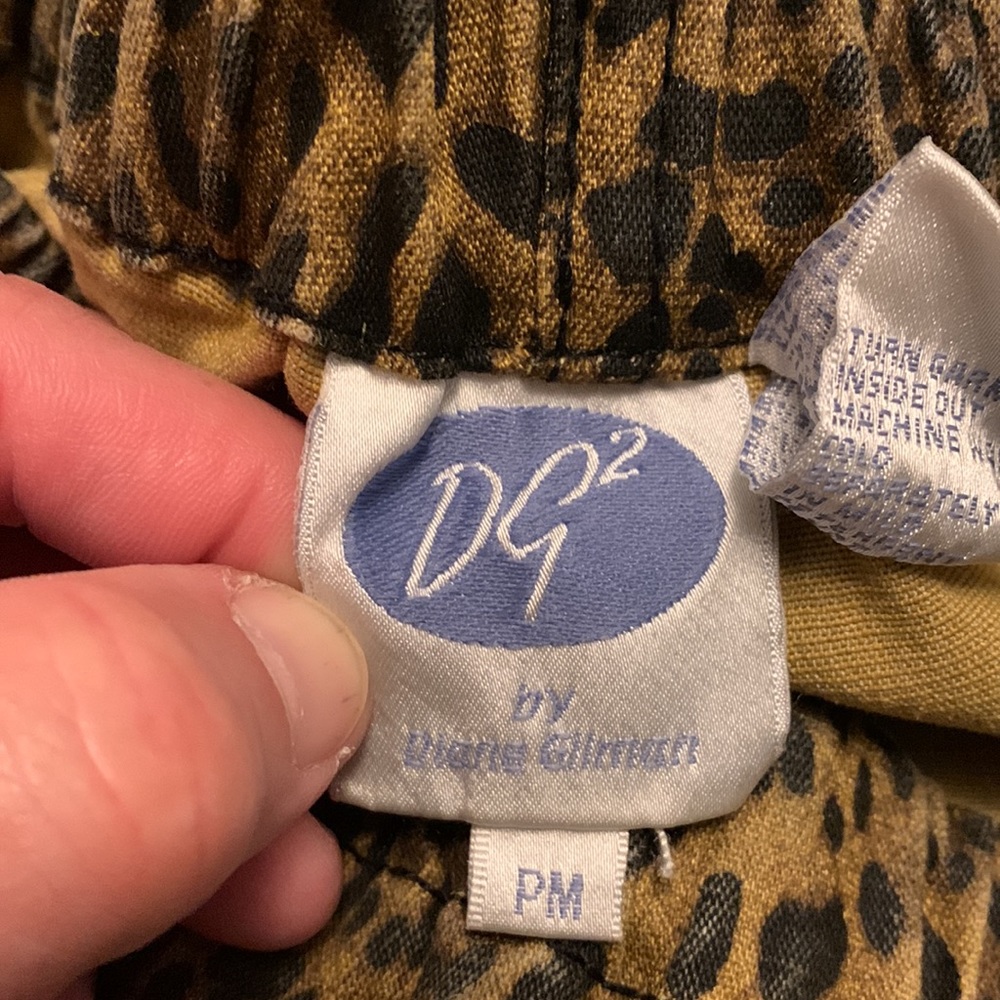 DG2 leopard print jean leggings - Picture 3 of 11